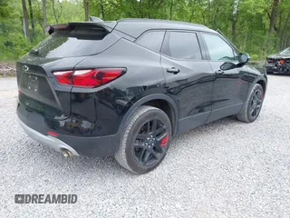 2020 Chevrolet Blazer LT z VIN 3GNKBHRS0LS660047, wystawiony jako IAAI lot #42387861 z przebiegiem 53 563 mil mil oraz . Historia ofert i sprzedaży dostępna na DreamBid. Obrazek 4.