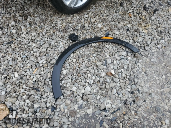 2024 Buick Encore GX Preferred z VIN KL4AMBSL3RB020878, wystawiony jako Copart lot #55698935 z przebiegiem 3 822 mil mil oraz Szkoda całkowita • Salvage title. Historia ofert i sprzedaży dostępna na DreamBid. Obrazek 13.