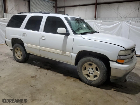 2005 Chevrolet Tahoe Z71 with VIN 1GNEC13T35R215147, listed as a Copart auction lot 84743034 with 152,637 mi miles and Clean Title. Bid and sale history available at carsss.com. Image 4.
