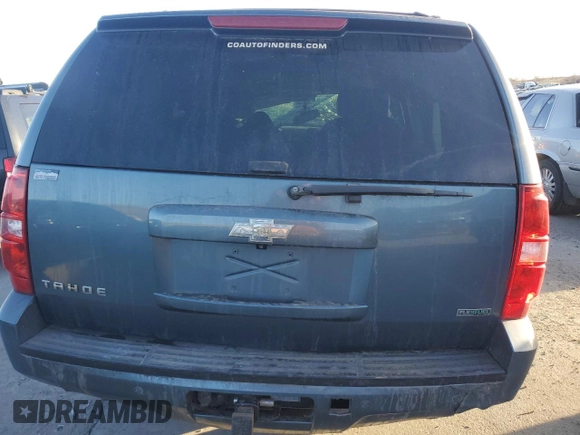 2010 Chevrolet Tahoe LT z VIN 1GNUKBE08AR175617, wystawiony jako Copart lot #48629955 z przebiegiem Nie podano mil oraz Nie do naprawy • Non repairable. Historia ofert i sprzedaży dostępna na DreamBid. Obrazek 6.