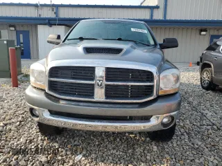 2006 Dodge 2500 SLT z VIN 3D7KS28C86G230974, wystawiony jako Copart lot #70463784 z przebiegiem 234 368 mil mil oraz Czysty tytuł • Clean title. Historia ofert i sprzedaży dostępna na DreamBid. Obrazek 5.