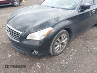 2013 Infiniti M37 with VIN JN1BY1AP9DM513719, listed as a IAAI auction lot 41543165 with 141,488 mi miles. Bid and sale history available at carsss.com. Image 6.