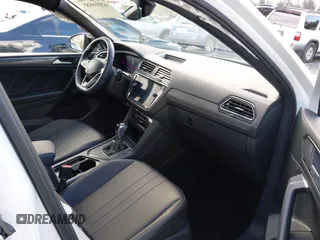 2023 Volkswagen Tiguan SE R-Line Black with VIN 3VVCB7AX3PM014446, listed as a IAAI auction lot 42016885 with 12,726 mi miles and . Bid and sale history available at DreamBid. Image 5.