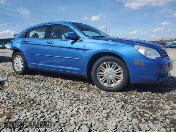 2007 Chrysler Sebring Touring z VIN 1C3LC56K67N564943, wystawiony jako Copart lot #45150935 z przebiegiem 93 098 mil mil oraz Tytuł czysty. Historia ofert i sprzedaży dostępna na DreamBid. Obrazek 4.