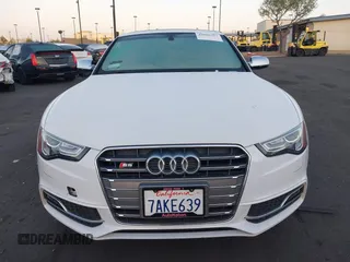 2013 Audi S5 Premium Plus z VIN WAUCGAFR2DA064204, wystawiony jako IAAI lot #42086797 z przebiegiem 113 634 mil mil oraz . Historia ofert i sprzedaży dostępna na DreamBid. Obrazek 12.