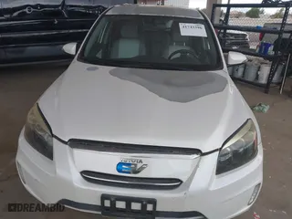 2014 Toyota RAV4 EV with VIN 2T3YL4DV3EW003050, listed as a IAAI auction lot 41743396 with 63,174 mi miles. Bid and sale history available at carsss.com. Image 10.
