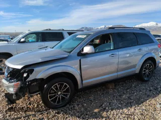 2015 Dodge Journey SXT with VIN 3C4PDCBG3FT560959, listed as a Copart auction lot 50770945 with 100,330 mi miles and Salvage Title. Bid and sale history available at carsss.com. Image 1.