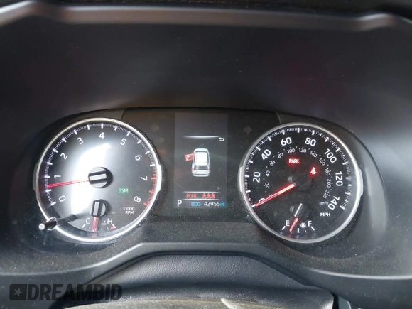 2022 Toyota RAV4 XLE z VIN 2T3P1RFV2NC316877, wystawiony jako IAAI lot #41981282 z przebiegiem 42 955 mil mil oraz . Historia ofert i sprzedaży dostępna na DreamBid. Obrazek 7.