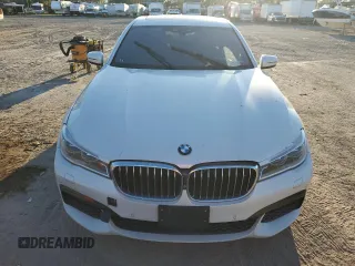 2016 BMW 7 Series 750i xDrive with VIN WBA7B0C59GG526741, listed as a Copart auction lot 86312384 with 90,360 mi miles and Salvage title. Bid and sale history available at DreamBid. Image 5.