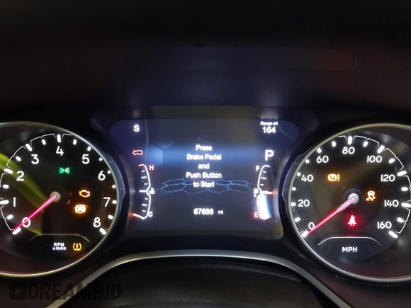 2018 Jeep Compass Limited with VIN 3C4NJDCB4JT482046, listed as a IAAI auction lot 42471049 with 67,666 mi miles and . Bid and sale history available at DreamBid. Image 7.