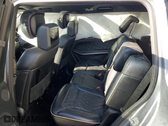 2015 Mercedes-Benz GL-Class GL 550 with VIN 4JGDF7DE4FA591740, listed as a Copart auction lot 37655723 with 189,163 mi miles. Bid and sale history available at carsss.com. Image 11.