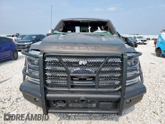 2023 Ford F-250 XL с VIN 1FT8W2BM6PED18604, выставлен на аукционе Copart как лот 57225105 с пробегом 55 291 миль миль и Списание • Salvage title. История ставок и продаж доступна на DreamBid. Изображение 5.