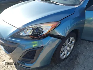 2011 Mazda 3 i Sport with VIN JM1BL1UF6B1399918, listed as a IAAI auction lot 42024295 with 138,160 mi miles. Bid and sale history available at carsss.com. Image 6.