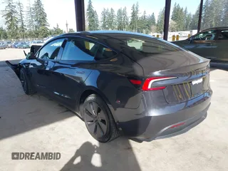 2025 Tesla Model 3 Long Range with VIN 5YJ3E1EA4SF987552, listed as a IAAI auction lot 41959743 with 187 mi miles and . Bid and sale history available at DreamBid. Image 3.
