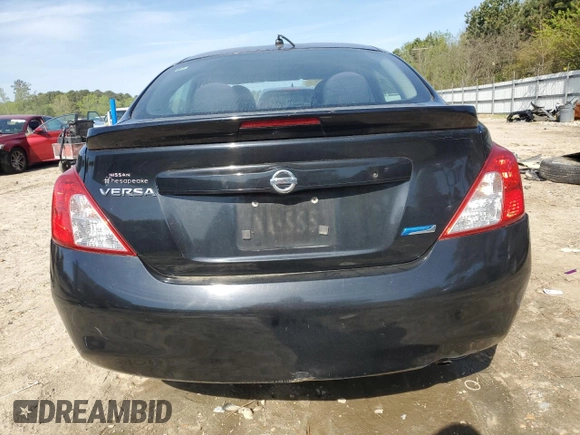 2014 Nissan Versa SV with VIN 3N1CN7AP4EL813230, listed as a Copart auction lot 52454195 with 136,018 mi miles and Clean Title. Bid and sale history available at DreamBid. Image 6.