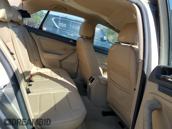 2005 Volkswagen Jetta with VIN 3VWRT71K35M639823, listed as a Copart auction lot 75345094 with 117,954 mi miles and Salvage title. Bid and sale history available at DreamBid. Image 10.
