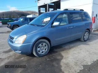 2007 Kia Sedona with VIN KNDMB133576126515, listed as a IAAI auction lot 41497785 with 112,034 mi miles. Bid and sale history available at carsss.com. Image 17.