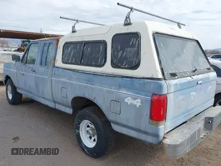 1991 Ford F-150 with VIN 1FTEX14Y8MKA33233, listed as a IAAI auction lot 41572967 with 44,300 mi miles. Bid and sale history available at carsss.com. Image 3.