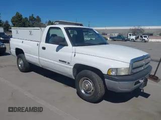 2000 Dodge Ram 2500 with VIN 3B7KC26Z4YM241862, listed as a IAAI auction lot 41862536 with 77,280 mi miles. Bid and sale history available at carsss.com. Image 1.