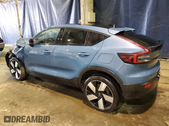 2023 Volvo C40 Ultimate с VIN YV4ED3GM3P2062413, выставлен на аукционе Copart как лот 48717804 с пробегом 11 638 миль миль и . История ставок и продаж доступна на DreamBid. Изображение 2.