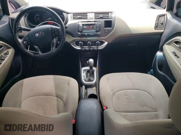 2014 Kia Rio EX z VIN KNADN4A3XE6377570, wystawiony jako Copart lot #54705705 z przebiegiem 63 982 mil mil oraz Tytuł czysty. Historia ofert i sprzedaży dostępna na DreamBid. Obrazek 8.