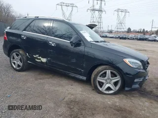 2015 Mercedes-Benz M 400 with VIN 4JGDA5GB3FA565277, listed as a IAAI auction lot 41590051 with 75,980 mi miles and . Bid and sale history available at DreamBid. Image 1.