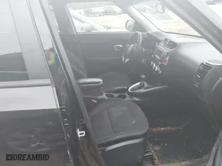 2016 Kia Soul with VIN KNDJN2A23G7408852, listed as a IAAI auction lot 41749819 with 112,037 mi miles. Bid and sale history available at carsss.com. Image 5.