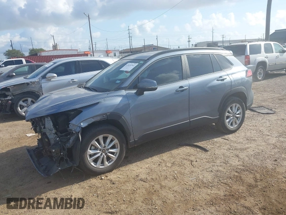 2022 Toyota Corolla Cross LE with VIN 7MUCAAAG0NV018245, listed as a IAAI auction lot 42039762 with 26,690 mi miles and . Bid and sale history available at DreamBid. Image 18.