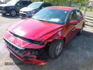 2025 Hyundai Elantra SE z VIN KMHLL4DG8SU938824, wystawiony jako IAAI lot #42022984 z przebiegiem 1234 mil mil oraz . Historia ofert i sprzedaży dostępna na DreamBid. Obrazek 2.