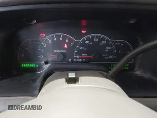2001 Ford Windstar SE с VIN 2FMZA52401BA11481, выставлен на аукционе IAAI как лот 41439411 с пробегом 260 036 миль миль и . История ставок и продаж доступна на DreamBid. Изображение 7.