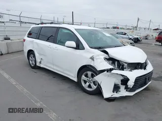 2020 Toyota Sienna LE Auto Access Seat с VIN 5TDKZ3DC0LS044909, выставлен на аукционе IAAI как лот 42289084 с пробегом 71 090 миль миль и . История ставок и продаж доступна на DreamBid. Изображение 6.
