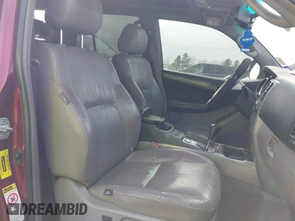 2008 Toyota 4Runner SR5 with VIN JTEZU14R38K002153, listed as a IAAI auction lot 41587473 with 388,670 mi miles. Bid and sale history available at carsss.com. Image 5.