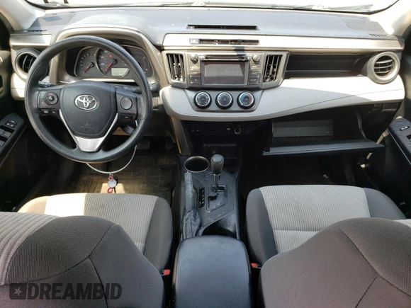 2015 Toyota RAV4 LE z VIN JTMBFREV4FJ020576, wystawiony jako Copart lot #58240325 z przebiegiem 231 392 mil mil oraz Czysty tytuł • Clean title. Historia ofert i sprzedaży dostępna na DreamBid. Obrazek 8.