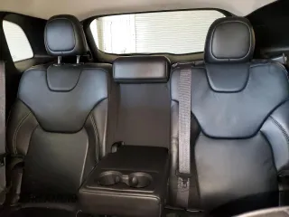 2017 Jeep Cherokee Latitude z VIN 1C4PJMCS3HW649008, wystawiony jako Copart lot #61410505 z przebiegiem 112 496 mil mil oraz Szkoda całkowita • Salvage title. Historia ofert i sprzedaży dostępna na DreamBid. Obrazek 10.