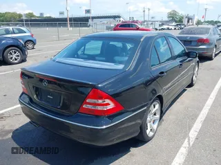 2007 Mercedes-Benz C 230 Sport with VIN WDBRF52H57F920444, listed as a IAAI auction lot 42666682 with 152,560 mi miles and . Bid and sale history available at DreamBid. Image 12.
