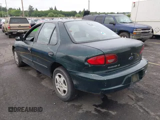 2002 Chevrolet Cavalier LS z VIN 1G1JF524827262433, wystawiony jako IAAI lot #42309143 z przebiegiem 215 140 mil mil oraz . Historia ofert i sprzedaży dostępna na DreamBid. Obrazek 3.