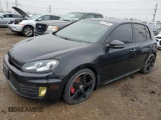 2010 Volkswagen GTI z VIN WVWGV7AJ3AW236043, wystawiony jako Copart lot #82016684 z przebiegiem 96 144 mil mil oraz Szkoda całkowita • Salvage title. Historia ofert i sprzedaży dostępna na DreamBid. Obrazek 1.