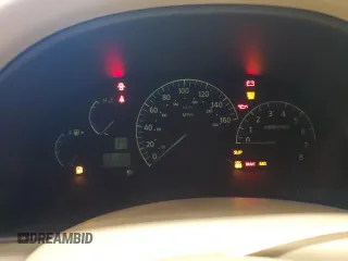 2002 Infiniti Q45 z VIN JNKBF01A62M002926, wystawiony jako Copart lot #73206924 z przebiegiem Nie podano mil oraz Szkody całkowita. Historia ofert i sprzedaży dostępna na DreamBid. Obrazek 9.
