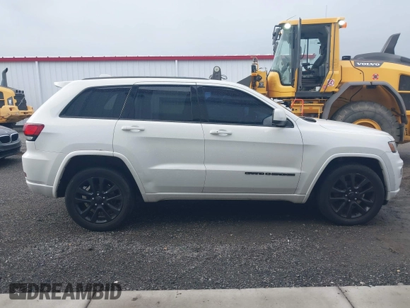 2019 Jeep Grand Cherokee Upland with VIN 1C4RJFAG5KC589793, listed as a IAAI auction lot 42189408 with 175,841 mi miles and . Bid and sale history available at DreamBid. Image 13.