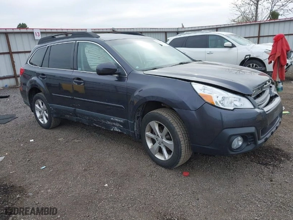 2013 Subaru Outback 2.5i Premium with VIN 4S4BRBGC6D3301186, listed as a IAAI auction lot 42014285 with 81,593 mi miles. Bid and sale history available at carsss.com. Image 1.