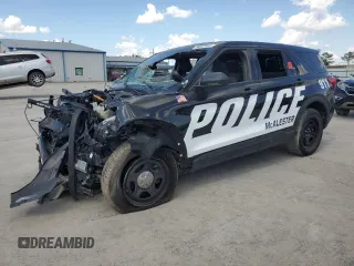 2020 Ford Police Interceptor Utility z VIN 1FM5K8AW6LGC63926, wystawiony jako Copart lot #56027645 z przebiegiem Nie podano mil oraz Szkody całkowita. Historia ofert i sprzedaży dostępna na DreamBid. Obrazek 1.