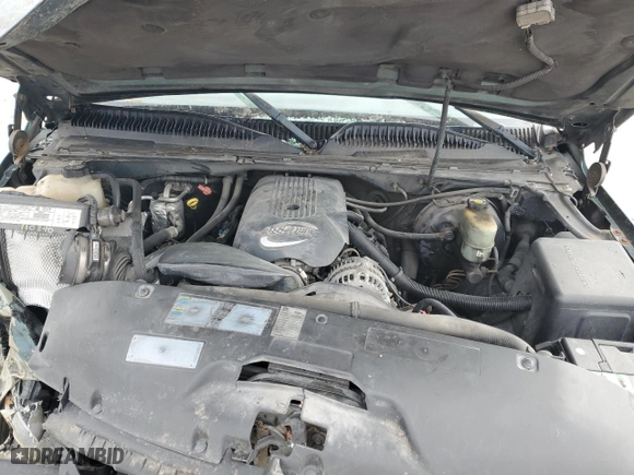 2002 GMC Sierra 1500 SLE with VIN 2GTEC19V921364698, listed as a Copart auction lot 83564604 with 276,828 mi miles and Salvage Title. Bid and sale history available at carsss.com. Image 13.