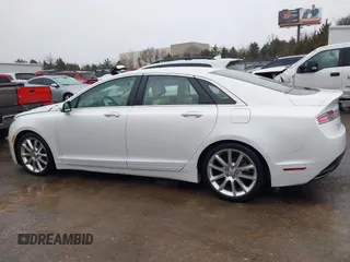 2015 Lincoln MKZ Hybrid with VIN 3LN6L2LU3FR612824, listed as a IAAI auction lot 41475840 with 122,499 mi miles and . Bid and sale history available at carsss.com. Image 14.