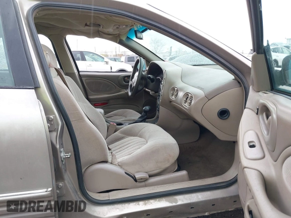 2004 Pontiac Bonneville SE z VIN 1G2HX52K24U171782, wystawiony jako IAAI lot #42099195 z przebiegiem 226 500 mil mil oraz . Historia ofert i sprzedaży dostępna na DreamBid. Obrazek 5.