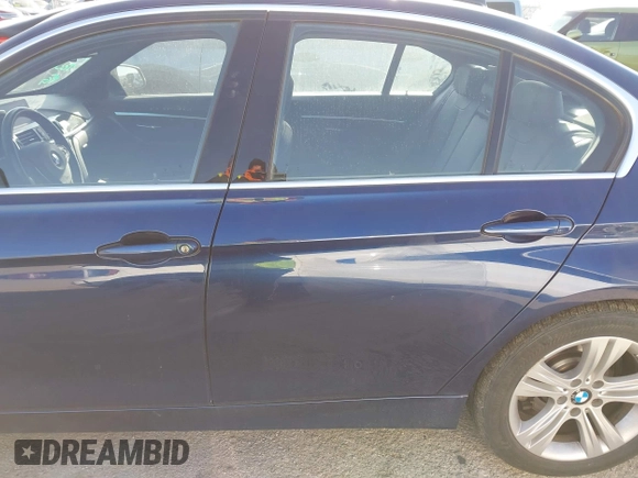 2017 BMW 3 Series 330i with VIN WBA8B9G58HNU48789, listed as a IAAI auction lot 41845532 with 139,033 mi miles. Bid and sale history available at carsss.com. Image 14.