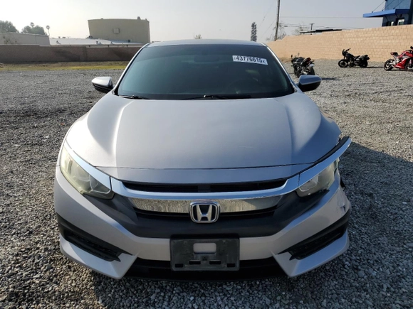 2018 Honda Civic Coupe LX-P with VIN 2HGFC4B08JH304407, listed as a Copart auction lot 43776615 with 82,304 mi miles and Salvage Title. Bid and sale history available at carsss.com. Image 5.