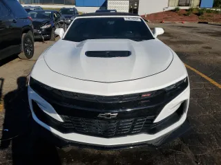 2019 Chevrolet Camaro 2SS with VIN 1G1FH3D74K0113036, listed as a Copart auction lot 74618094 with 57,591 mi miles and Salvage Title. Bid and sale history available at carsss.com. Image 5.