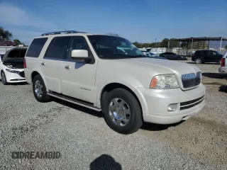 2005 Lincoln Navigator Luxury z VIN 5LMFU27535LJ20448, wystawiony jako Copart lot #45606605 z przebiegiem 221 452 mil mil oraz Czysty tytuł • Clean title. Historia ofert i sprzedaży dostępna na DreamBid. Obrazek 4.