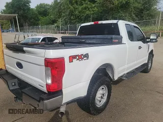 2019 Ford F-250 XL with VIN 1FT7X2B60KEC45118, listed as a IAAI auction lot 42278877 with 132,374 mi miles and . Bid and sale history available at DreamBid. Image 13.