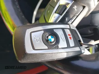 2013 BMW M6 z VIN WBSLX9C52DD159906, wystawiony jako IAAI lot #42095042 z przebiegiem 105 463 mil mil oraz . Historia ofert i sprzedaży dostępna na DreamBid. Obrazek 11.